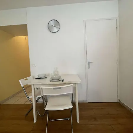 Hyper-centre De - Lr180-014